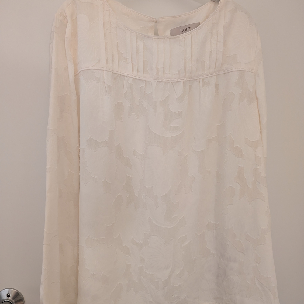LOFT Women's Ivory Floral Blouse